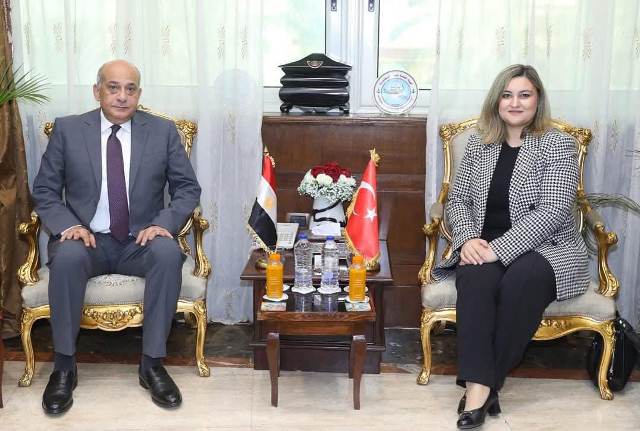 اللواء إيهاب صلاح و دينيز جانكايا قنصل عام تركيا في الإسكندرية