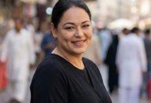 نيفين مندور