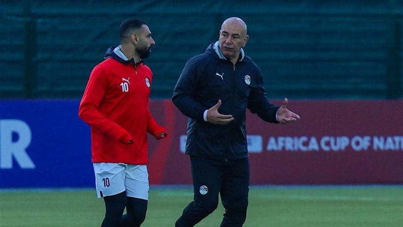محمد صلاح وحسام حسن 