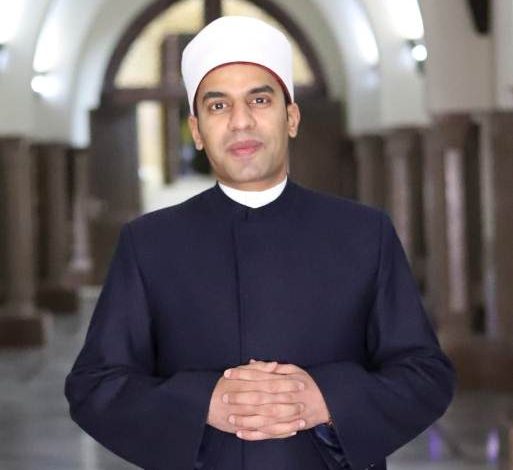 أحمد عصام فرحات إمام وخطيب مسجد السيدة زينب