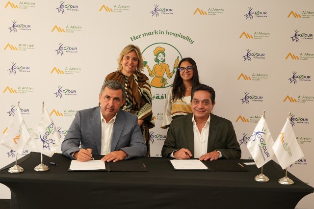 الأهرام للمشروبات تُطلق برنامج في الضيافة بصمتها لتمكين المرأة بالشراكة مع مؤسسة جذور